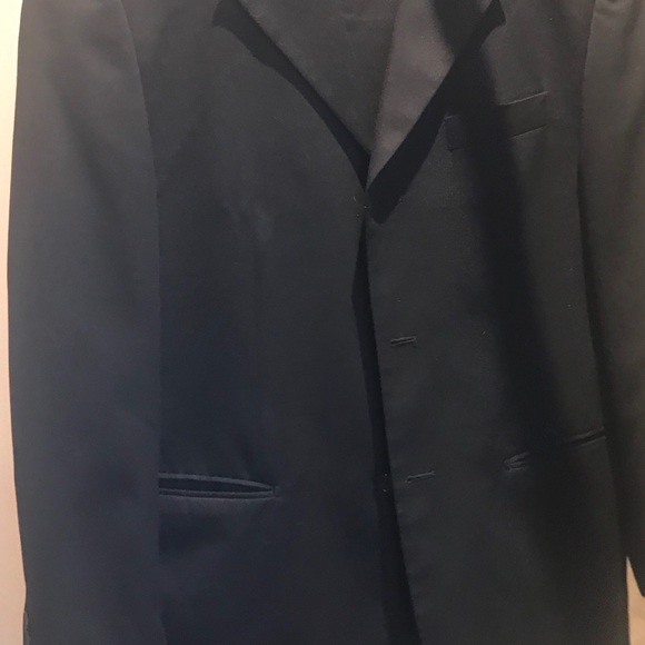 Men’s Black Suit - Picture 4 of 4